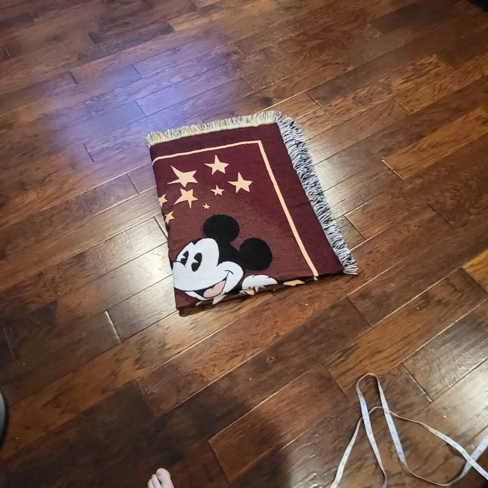 Walt Disney World Mickey Mouse Throw Blanket Tapestry Magic Kingdom Epcot Vtg